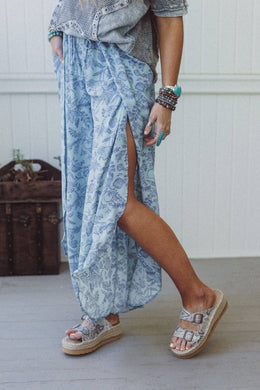Stasia Printed Drawstring Tulip Pants - Sky Blue: Sky Blue / XL