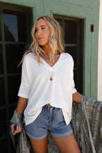 On The Go V Neck Ribbed Essential Tee - Off White: XL