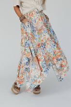 Swing Of Things Pocketed Midi Skirt - Floral: XL