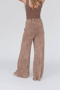 Relaxing Robin Wide Leg Pant - New Mocha: L